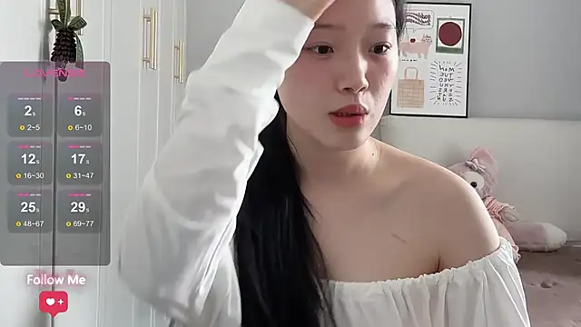 Snapshot of rose-u chatting on 06.03.26 rose-u online show from 06.03.26