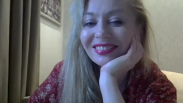 ZarinaSwift online show from 10.07.25