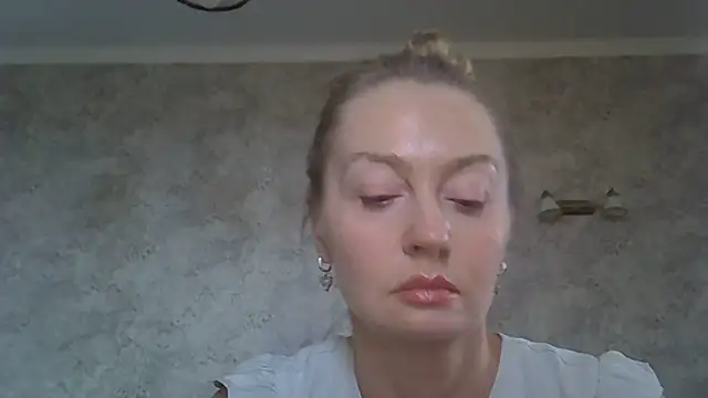 Snapshot of ZarinaSwift chatting on 06.07.26 ZarinaSwift online show from 06.07.26