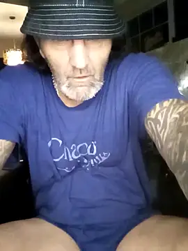 Snapshot of Hotbodyscottie chatting on 02.20.25 Hotbodyscottie online show from 02.20.25