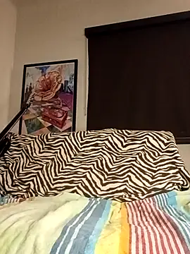 Snapshot of Hotbodyscottie chatting on 09.30.25 Hotbodyscottie online show from 09.30.25