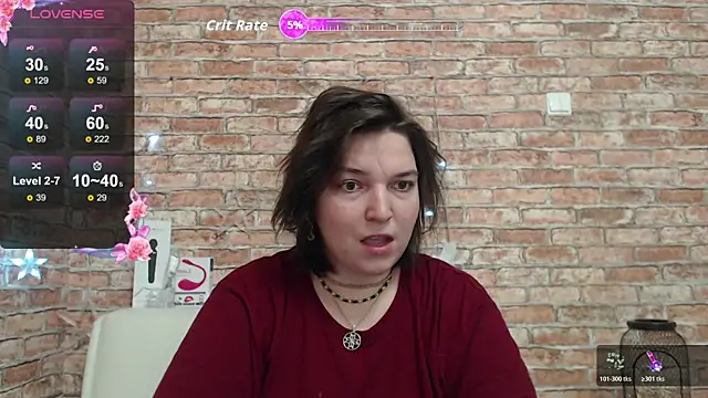Amelia Kiss  online show from 10.21.25