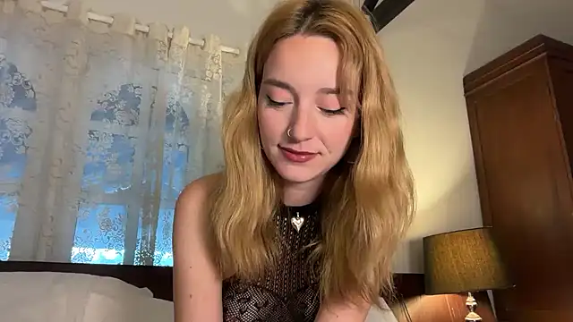 SirenaBelle online show from 05.05.26