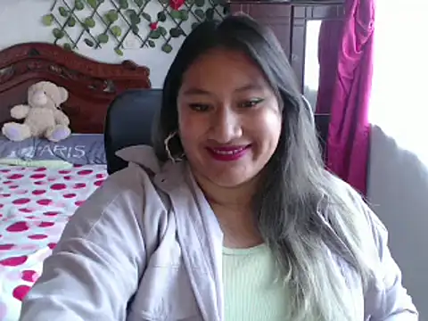 EmilyLove1014 online show from 01.12.25