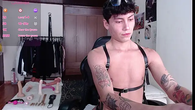 Amahd696 online show from 03.31.26