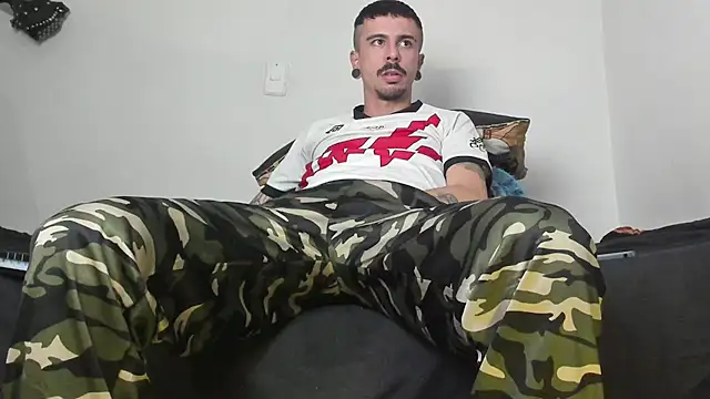 Aaron BigDickxxx online show from 01.14.26