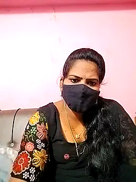 melina214 online show from 10.17.25