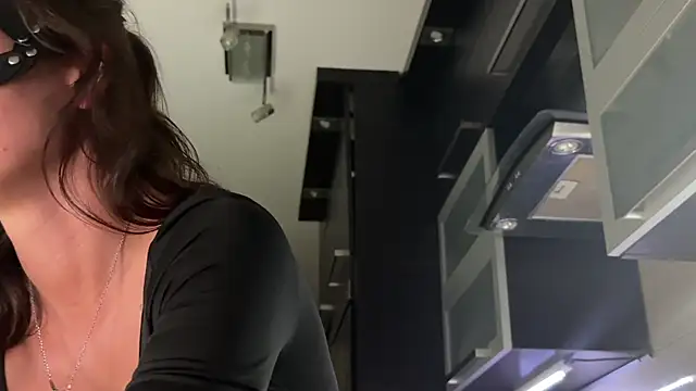 Missy baby online show from 04.04.26