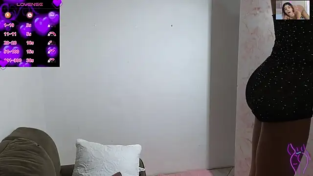 ElisaBoyer online show from 10.13.25