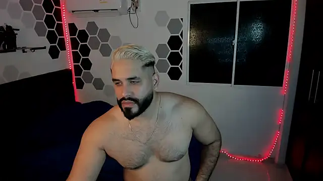 Snapshot of eda_karim chatting on 02.27.25 eda karim online show from 02.27.25