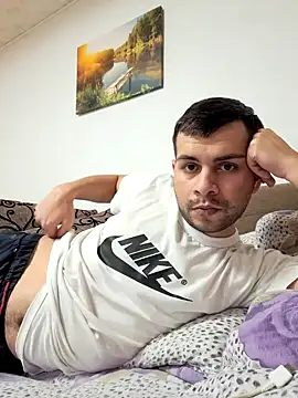 hornny1995 online show from 12.28.24