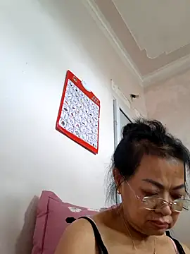 Hotestlove online show from 10.26.25