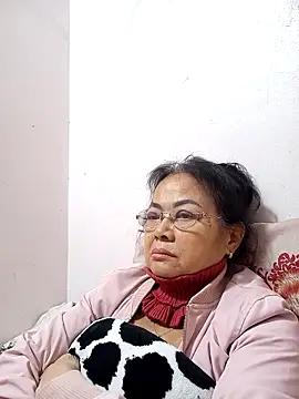 Hotestlove online show from 02.04.26