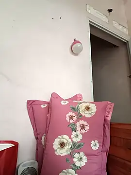 Hotestlove online show from 04.15.26