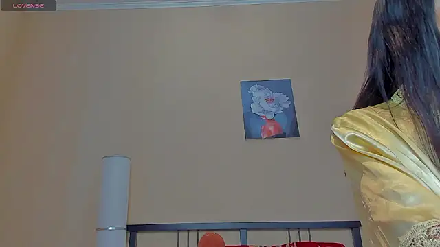 Snapshot of yourastral chatting on 12.08.24 yourastral online show from 12.08.24