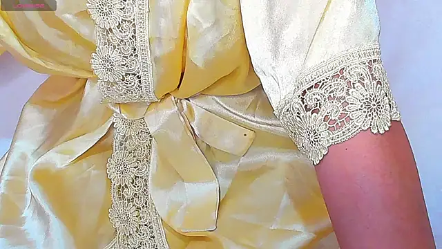 Snapshot of yourastral chatting on 02.02.25 yourastral online show from 02.02.25