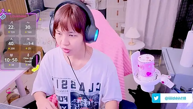 Snapshot of Kana_G chatting on 05.03.26 Kana G online show from 05.03.26