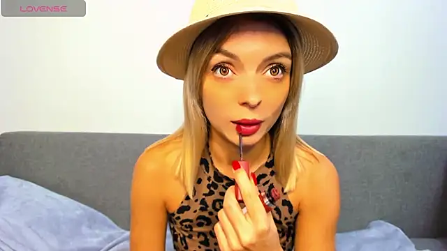  ellen meow  online show from 10.24.25