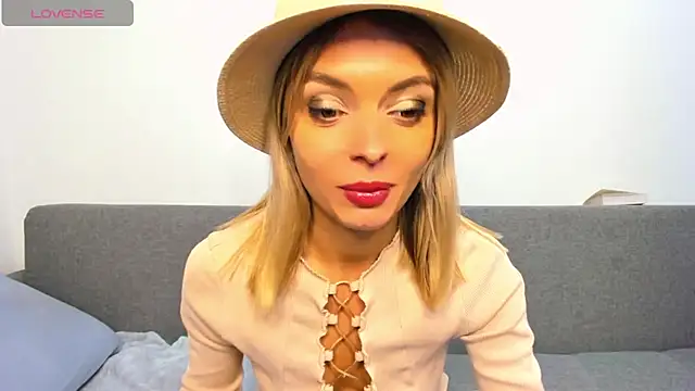  ellen meow  online show from 10.31.25