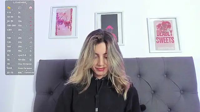 Snapshot of IsadoraGalle_ chatting on 02.07.26 IsadoraGalle online show from 02.07.26