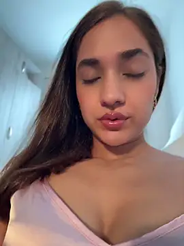 CuteeRose online show from 05.23.26