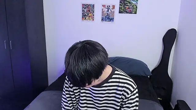 Aventure Twinks online show from 10.23.25