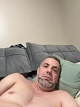 Snapshot of Jhonnygh12 chatting on 10.29.25 Jhonnygh12 online show from 10.29.25