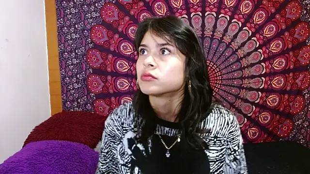 AbbySccott online show from 10.31.25