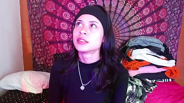 AbbySccott online show from 04.10.26