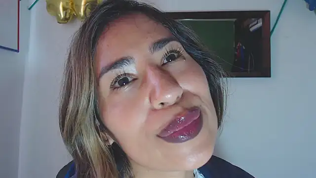 fantasty nylon online show from 12.03.24