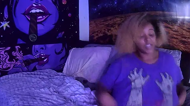 AutumnHart online show from 12.20.24