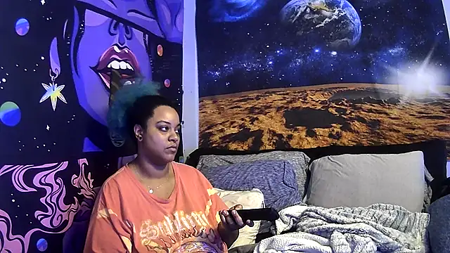 AutumnHart online show from 01.19.25