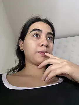 ZarahEvans online show from 01.16.25