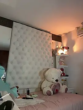 ZarahEvans online show from 02.12.25