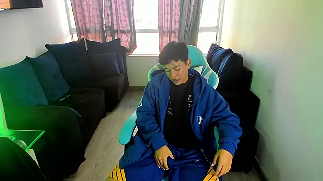 Franco Rizzo  online show from 01.12.25