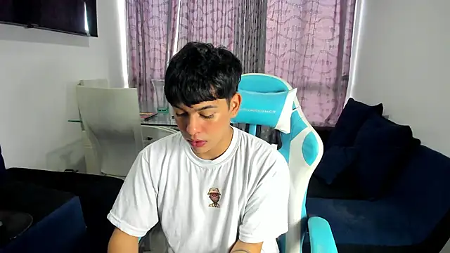 Franco Rizzo  online show from 02.23.25