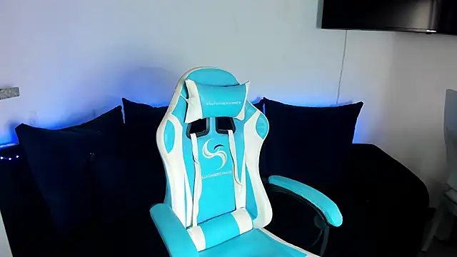 Franco Rizzo  online show from 02.26.25