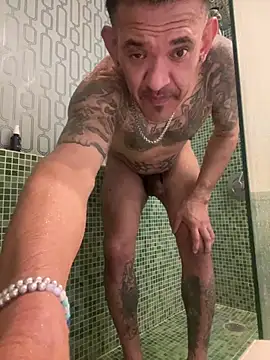 RoodoggXL online show from 02.08.26