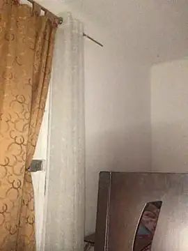 JuanaSimons online show from 10.10.25