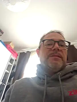 BananasNCream online show from 09.25.25