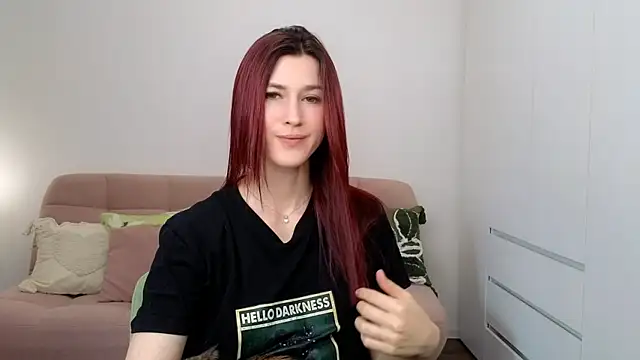 AliciaNewell online show from 10.11.25