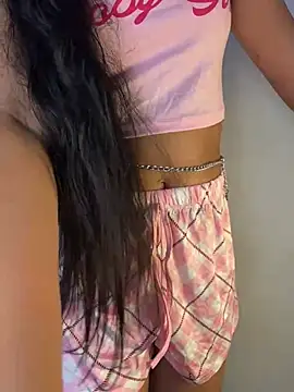 Snapshot of sneha_babe chatting on 02.13.26 sneha babe online show from 02.13.26