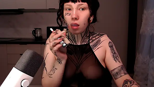 tradishka online show from 02.13.25