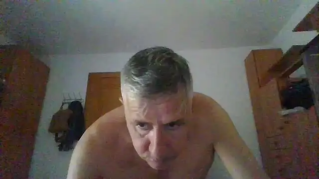 parejamlga58 online show from 10.24.25