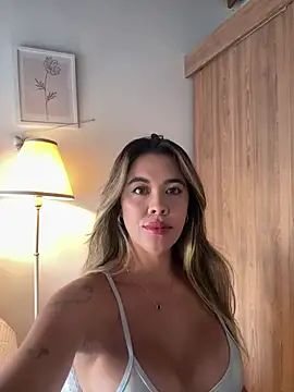 Emilia Bakerr online show from 08.07.26