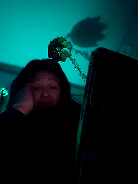 sweetkitty111 online show from 10.27.25