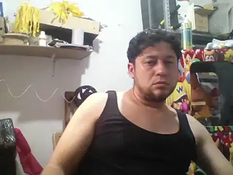 Snapshot of simpatico1000 chatting on 02.16.25 simpatico1000 online show from 02.16.25