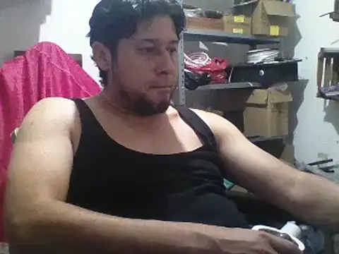 Snapshot of simpatico1000 chatting on 03.17.25 simpatico1000 online show from 03.17.25