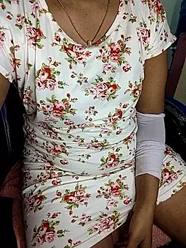 Snapshot of Telugu_ammayi_pooja chatting on 04.10.26 Telugu ammayi pooja online show from 04.10.26