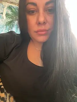 DaisyStreet online show from 11.17.25